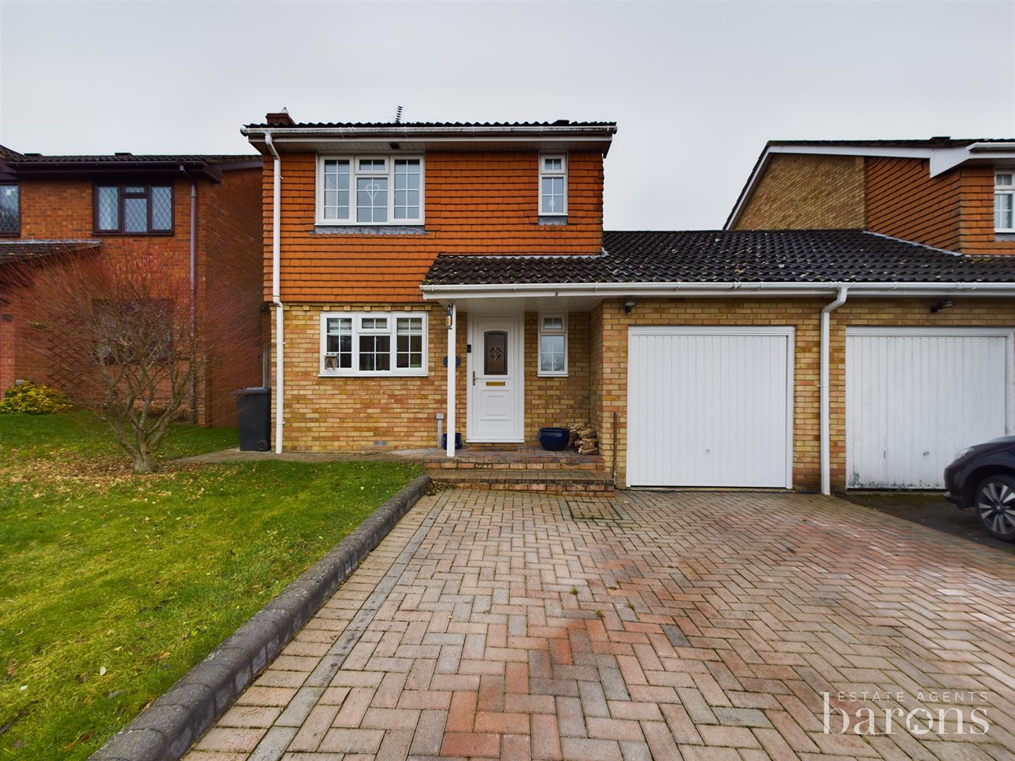 Basingstoke Estate Agents, Basingstoke For Sale, Barons Estate Agents